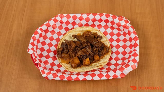 Taco de Bistec al Pastor.